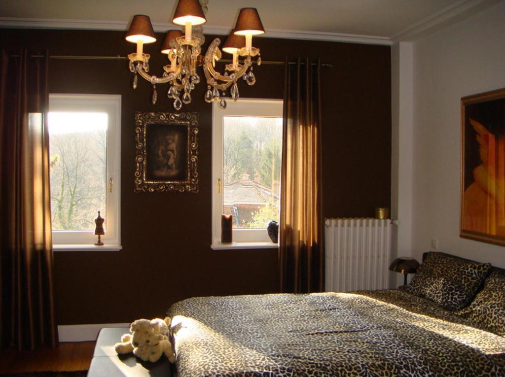 مُلووز Villa Eden الغرفة الصورة